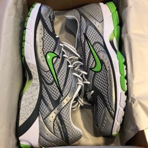 Men’s Nike Air Zoom Elite+ 4 Size 12